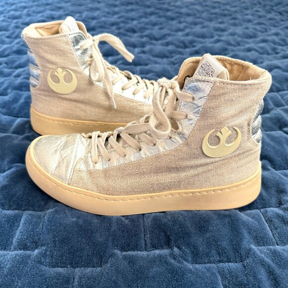 Po-Zu Star Wars Limited Edition Silver Resistance Sneakers - EU 38 (No. 82/1000) - Picture 1 of 12